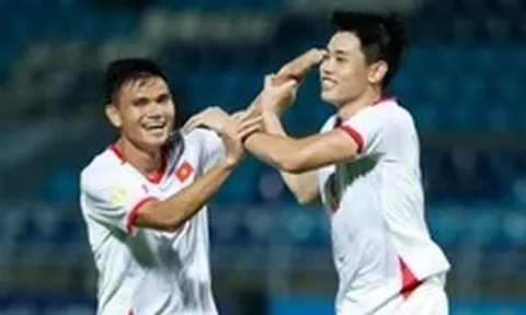ASEAN Cup: Điểm 10 duy nhất cho Đình Bắc của tuyển Việt Nam, cầu thủ nào xếp thứ 2?