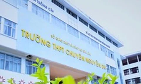 2,25 điểm môn chuyên vẫn đậu trường chuyên: Điểm rất thấp chưa chắc là học sinh dở?