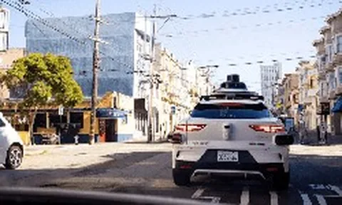 Tự chi 10 tỷ USD vẫn lép vế, Uber sắp mất hợp đồng hợp tác sau 3 năm, bị đối thủ cùng tuổi vượt mặt