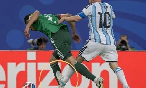 Messi xin lỗi nhưng không xóa được tranh cãi World Cup