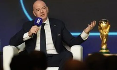 FIFA tính bán cổ phần World Cup để huy động hàng tỷ USD, UEFA nổi giận