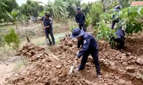 Em gái liệt sĩ nhớ mãi câu 'tao đi nghe!'