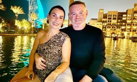 Rooney thay đổi ngoạn mục nhờ lời khuyên của vợ