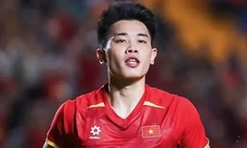 Đình Bắc nói gì về việc bị HLV Kim Sang Sik thay ra sớm ở trận Việt Nam - Singapore?