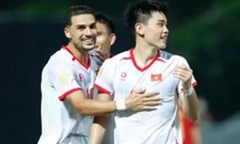 Trực tuyến Indonesia - Việt Nam (20h30): HLV Kim Sang Sik bất ngờ để Xuân Son, Hoàng Hên dự bị