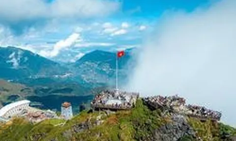 Du lịch Việt Nam đón gần 14 triệu lượt khách quốc tế