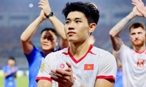 Đình Bắc bị chấm điểm thấp nhất trận Indonesia - Việt Nam, cổ động viên Việt Nam bênh vực