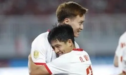 Đè bẹp Indonesia trên sân khách, Việt Nam đặt một chân vào bán kết ASEAN Cup 2026