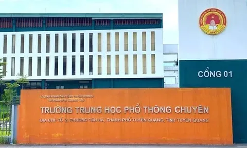Sáng nay Bộ GD-ĐT họp báo phương án xử lý 328 thí sinh chuyên Tuyên Quang
