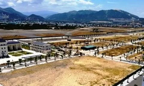 Đôn đốc tháo gỡ khó khăn, khắc phục sai phạm tại dự án ở sân bay Nha Trang