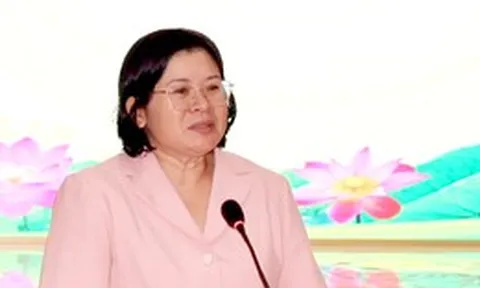Phó bí thư Thành ủy TP.HCM Văn Thị Bạch Tuyết làm việc với phường Tân Uyên