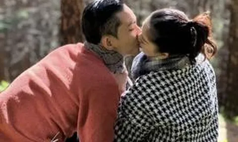 Sao nữ gốc Hà Nội lấy học trò kém 11 tuổi: Từng bị gia đình ngăn cản, thân thiết với tình cũ như người nhà