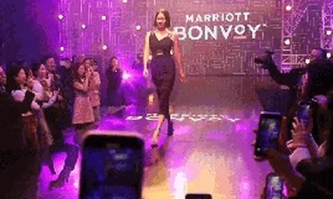 Chân dài Next Top Model sinh năm 1980 bị nhà chồng ghẻ lạnh, quyết ngăn cản đám cưới