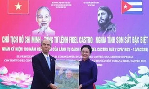 ‘Chủ tịch Hồ Chí Minh - Tổng Tư lệnh Fidel Castro: Nghĩa tình son sắt đặc biệt’