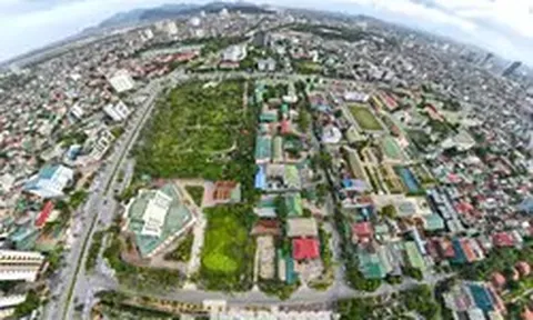 Tất bật dọn khu 'đất vàng', chuẩn bị đấu giá để xây tòa nhà cao 39 tầng