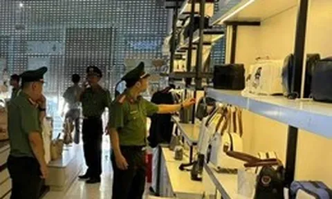 Khởi tố vụ bán hàng ngàn sản phẩm giả mạo hàng hiệu ở Đà Nẵng