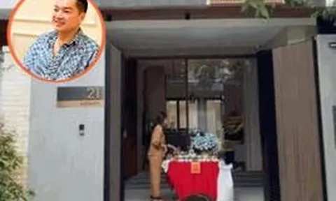 Nam nghệ sĩ Việt cưới vợ kém 37 tuổi, tậu biệt thự 4 tầng đẹp ngất ngây giữa Sài thành