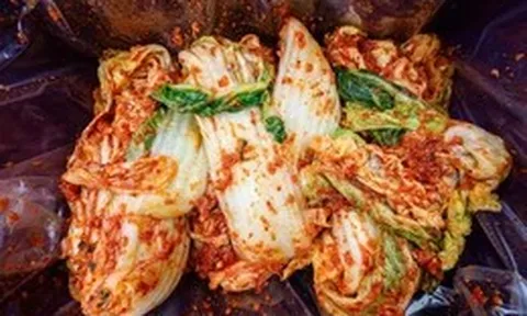 Thói quen ăn kim chi thay đổi ở Hàn Quốc: Người giàu ít ăn hơn