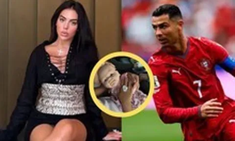 Vợ sắp cưới của Ronaldo gây choáng khi đem nhẫn đính hôn 5 triệu USD cho con gái làm đồ chơi