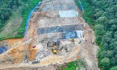 Liên danh Đèo Cả khoan hầm xuyên núi dài 8,8km qua đèo cao nhất Việt Nam, giúp rút ngắn thời gian di chuyển từ 2 giờ xuống 11 phút