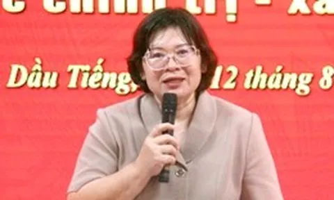 Phó bí thư Thành ủy TP.HCM Văn Thị Bạch Tuyết làm việc với Công ty Cao su Dầu Tiếng