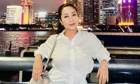 Ốc Thanh Vân rời Việt Nam