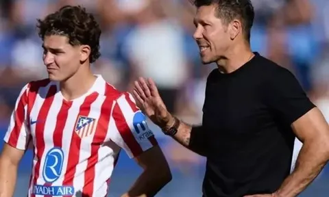 Julian Alvarez thêm khó sang Barca, Arsenal rộng cửa tiếp cận nhà vô địch World Cup