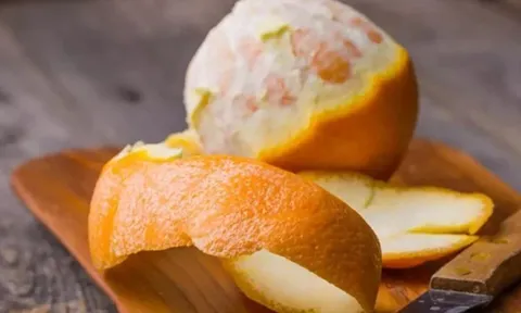 Không phải vỏ, đây là phần cực bổ dưỡng của quả cam, nhiều người không biết lại bỏ đi