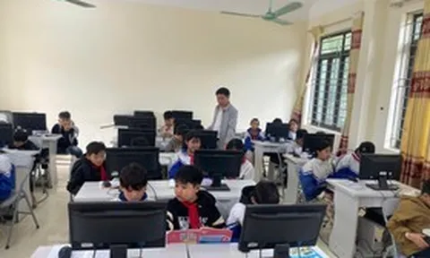 Thanh Hóa tuyển 1.632 giáo viên, hơn 8.000 người đăng ký dự tuyển