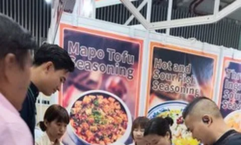 Phí dịch vụ doanh nghiệp có phải đóng BHXH cho người lao động?
