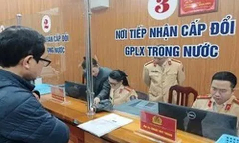 Thông tin mới nhất về giấy phép lái xe, công an yêu cầu người dân chủ động cập nhật ngay