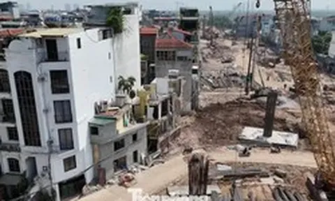 Siết quản lý nhà 'siêu mỏng, siêu méo' sau GPMB cầu Trần Hưng Đạo, cầu Tứ Liên