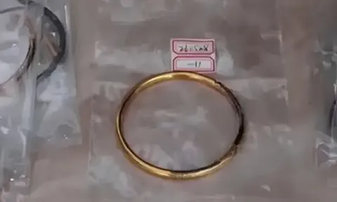 Vỏ vàng thật, lõi vonfram, 9 nghi phạm lừa hơn 3,9 tỷ đồng sa lưới
