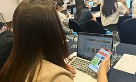 Mua bán hàng online: Tiện lợi nhưng chớ để 'tiền mất tật mang'