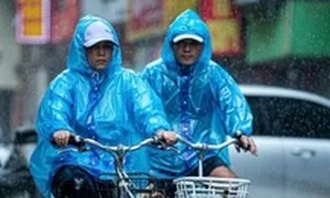 Thời tiết hôm nay 20-8: Áp thấp nhiệt đới hướng vào vịnh Bắc Bộ, cả nước mưa to