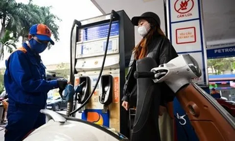 Giá xăng dầu hôm nay 20/8: Thế giới tăng, trong nước chiều nay điều chỉnh