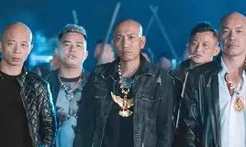 'Tàn dư' từ Phú Lê, Huấn Hoa Hồng