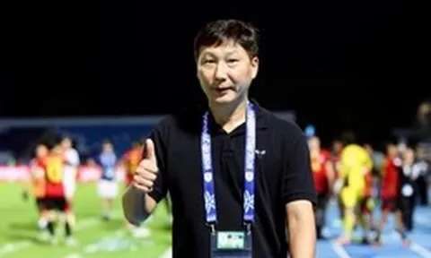 HLV Kim Sang Sik lập kỷ lục hiếm có với bóng đá Việt Nam