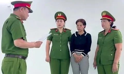 TikToker Quyhoi khai đăng tin ‘38.800 doanh nghiệp rút khỏi thị trường’ để câu view