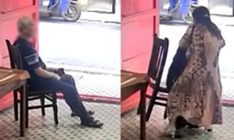 Cụ ông thấy mệt ghé quán xin ghế ngồi nhờ rồi gục chết, gia đình đòi quán bồi thường