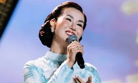 Mẹ 2 con có "cơ địa viral" ở concert quốc gia: Cất giọng là lấy trọn nước mắt khán giả, đắt show chính luận bậc nhất