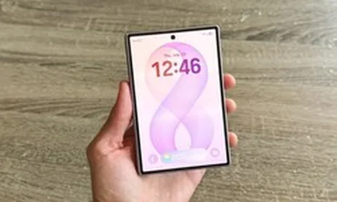 Galaxy Z Fold8 và cách đơn giản hóa việc chuyển dữ liệu từ điện thoại cũ
