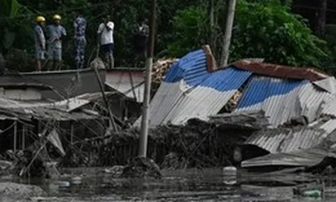 Lãnh đạo Việt Nam gửi điện thăm hỏi sau vụ lũ quét ở biên giới Trung Quốc - Nepal
