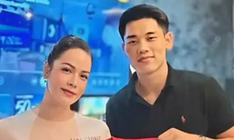 Đình Bắc và Nhật Kim Anh lại gây chú ý