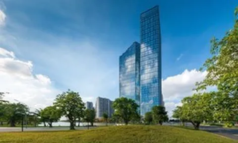 Tập đoàn của tỷ phú Phạm Nhật Vượng có 1 tòa tháp 45 tầng, cao gần 200m, tiêu chuẩn tương đương “đại bản doanh” Apple, Intel, từng được trao giải thưởng tại Mỹ