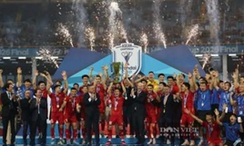 Chủ tịch FIFA muốn Việt Nam thành một trong những quốc gia bóng đá lớn nhất thế giới: Sẽ xây sân bóng ở khắp mọi nơi, lập học viện tài năng cho trẻ từ 8-9 tuổi