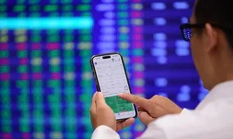 Công ty chứng khoán tấp nập tăng vốn, có đơn vị vượt mốc 30.000 tỉ đồng