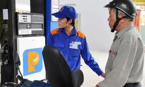 Giá xăng dầu hôm nay 30/8: Thế giới và trong nước đều trải qua tuần giảm