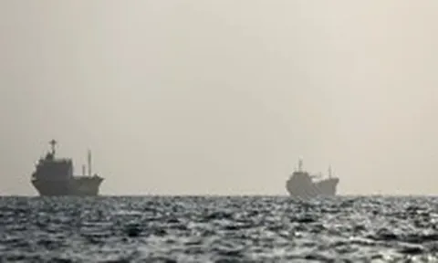 Tin tức thế giới 31-8: Mỹ - Iran tấn công 'ăn miếng trả miếng'; Giá dầu thế giới tăng