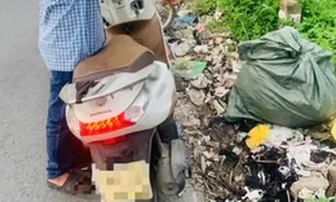 Thêm một người vứt rác bừa bãi ven đường Rạch Cầu Suối bị phạt 1,5 triệu đồng